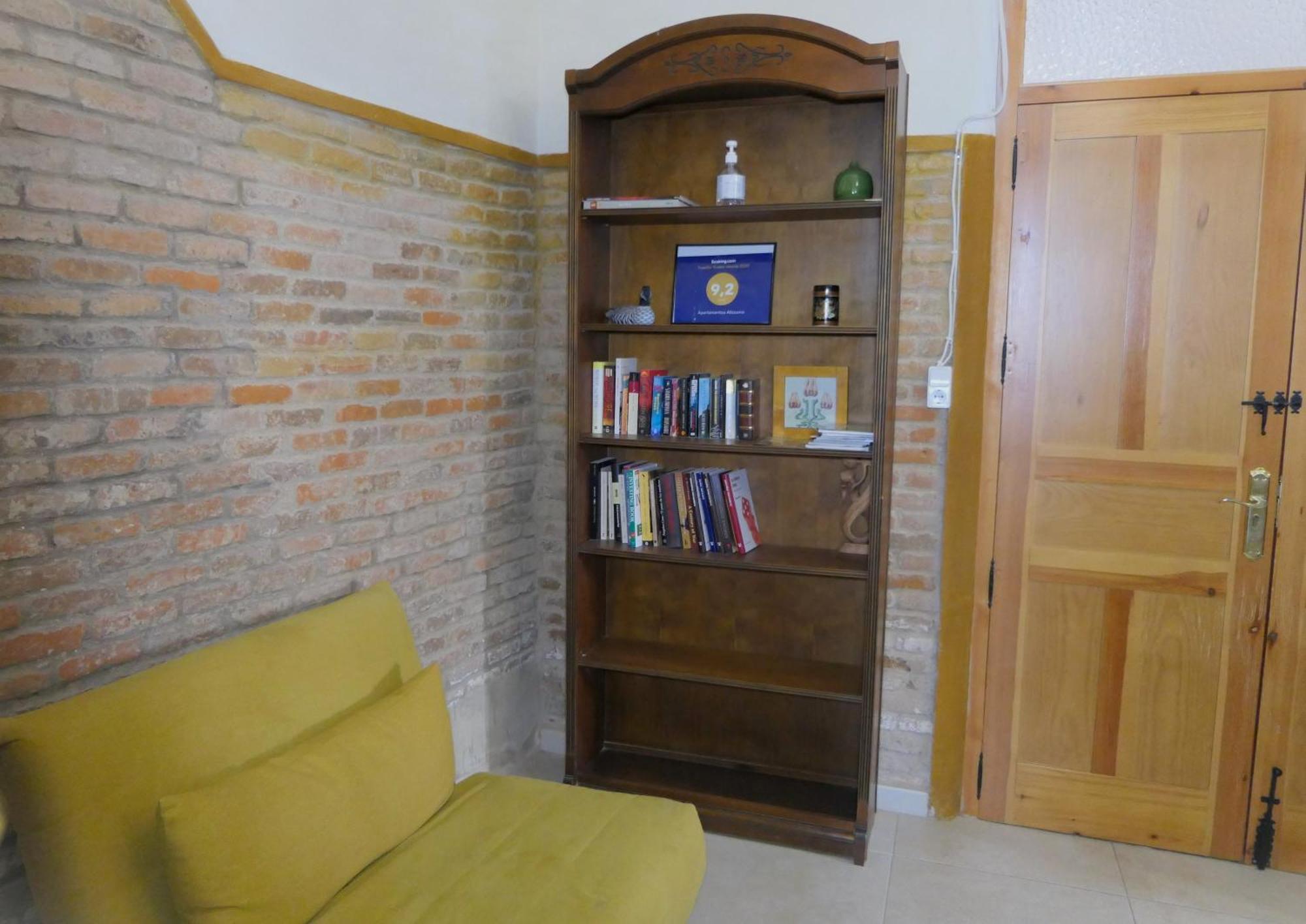 Apartamentos Altozano Трухильо Экстерьер фото